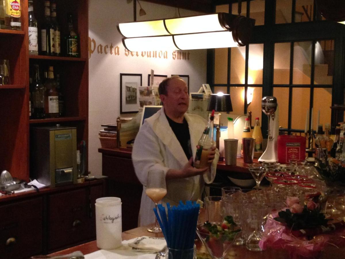 Romantik Hotel Kaufmannshof ベルゲン・アウフ・リューゲン エクステリア 写真